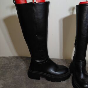 Topshop Riya Knee High Chunky Boots Womens 37 Black Round Toe Leather US 6.5